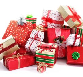 Универсальные подарки на Новый год родным и друзьям: что можно купить в последний момент