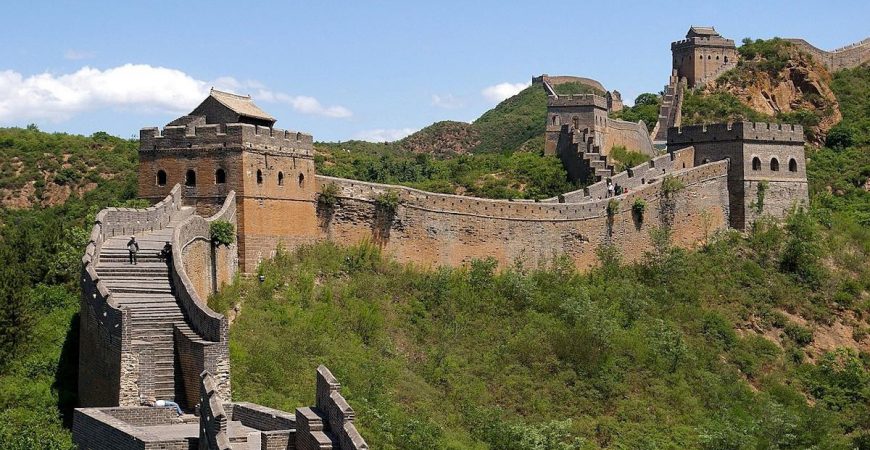 Ученые раскрыли загадку таинственных разрывов в Великой Китайской стене